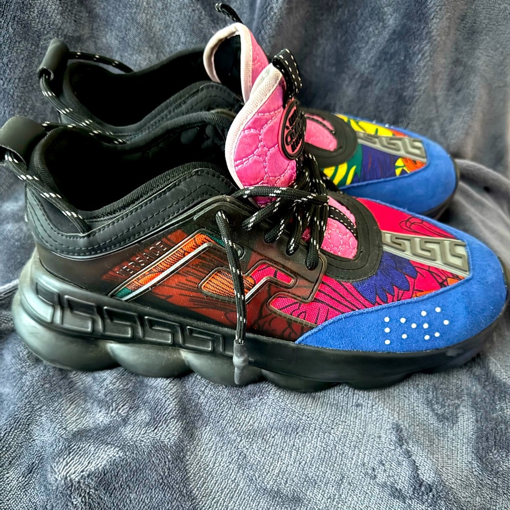 Versace Chain Runners